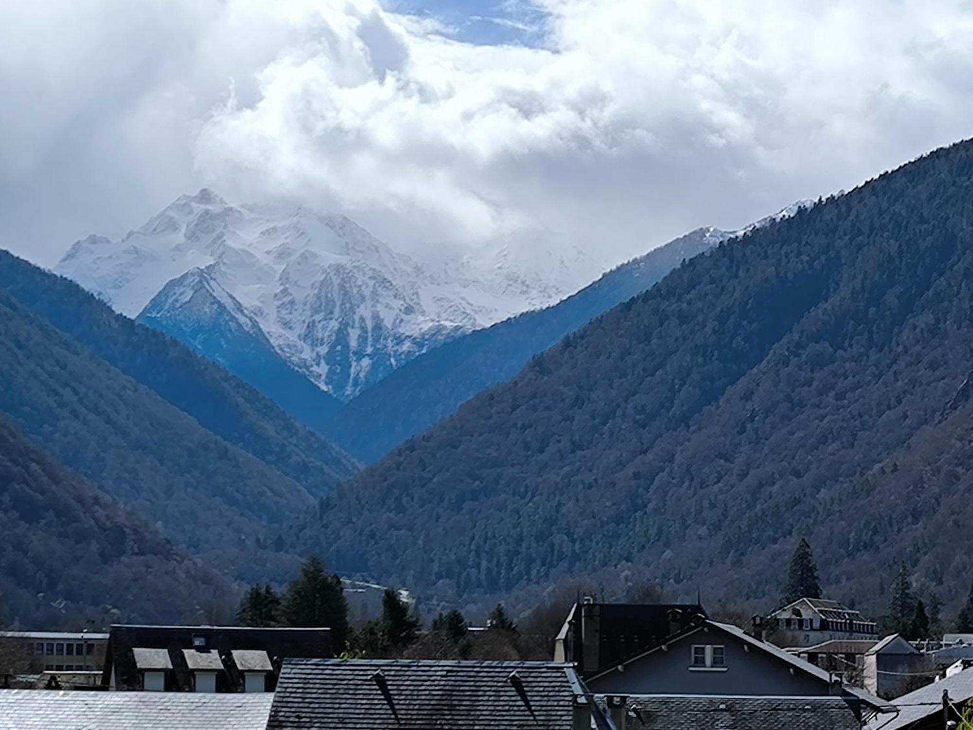 Appartement Vert Tendre Face A La Montagne Bagnères-de-Luchon Zewnętrze zdjęcie